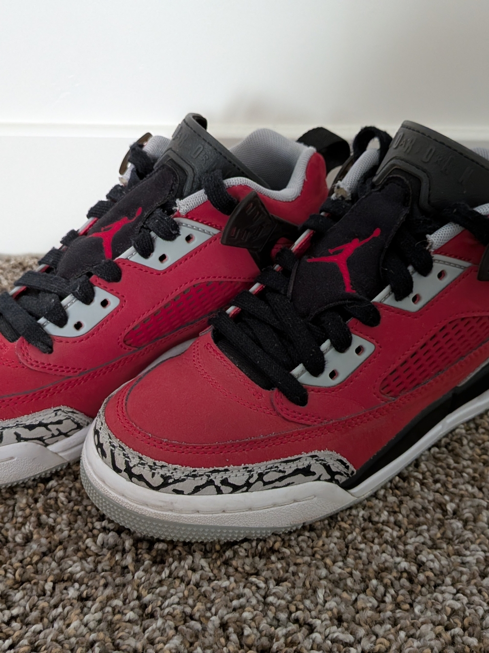Jordan Spizike Low, Nike Red, Gray Shoe with Black Accent , Size Boys 6